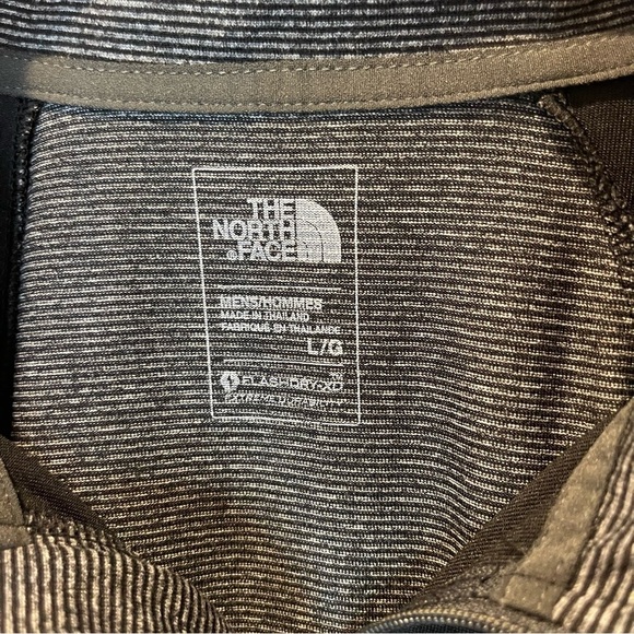 The North Face Black & Gray Quarter-Zip Pullover Mens Size Large - Picture 3 of 7